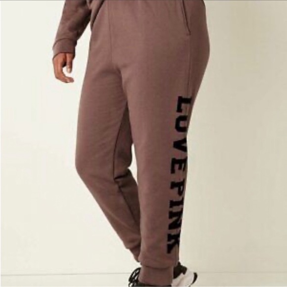 Pink Victoria’s Secret Everyday Lounge Reversible Sherpa Joggers brown - Picture 2 of 12